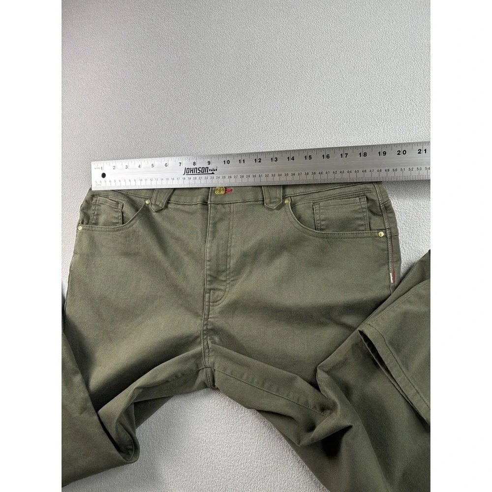 Tommy Hilfiger discover versatile